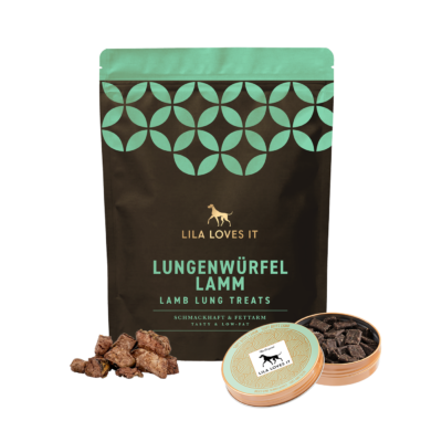 Produktbild des Lamm-Genuss Bundles von LILA LOVES IT mit Lamm Lungenwürfel im Beutel und Lamm Soft Leckerlis in einer Metalldose.